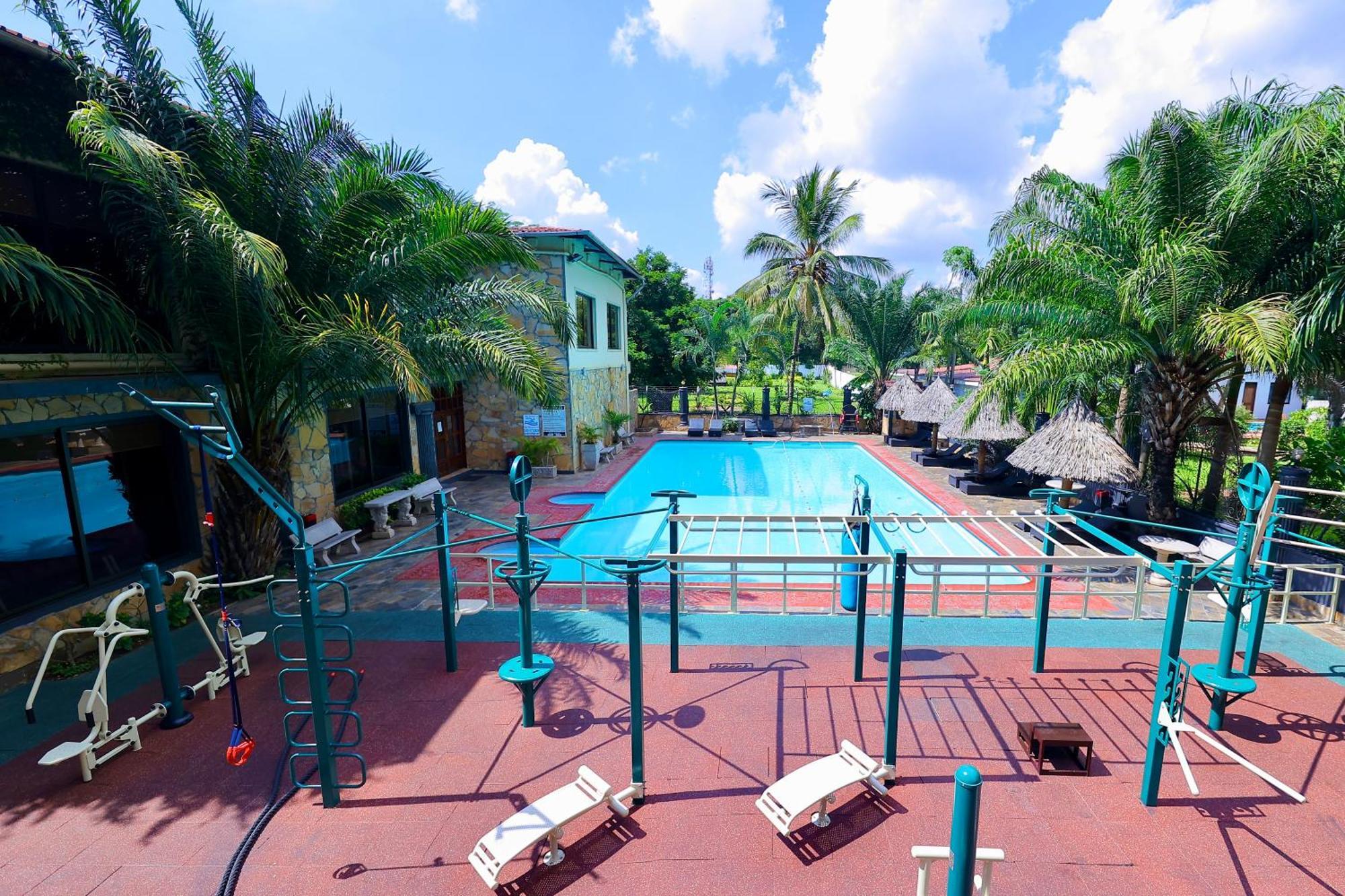Colosseum Boutique Hotel & Spa Dar es Salaam Exterior foto